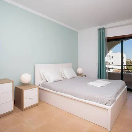 Apartment The Concierge - Modern Salgados *